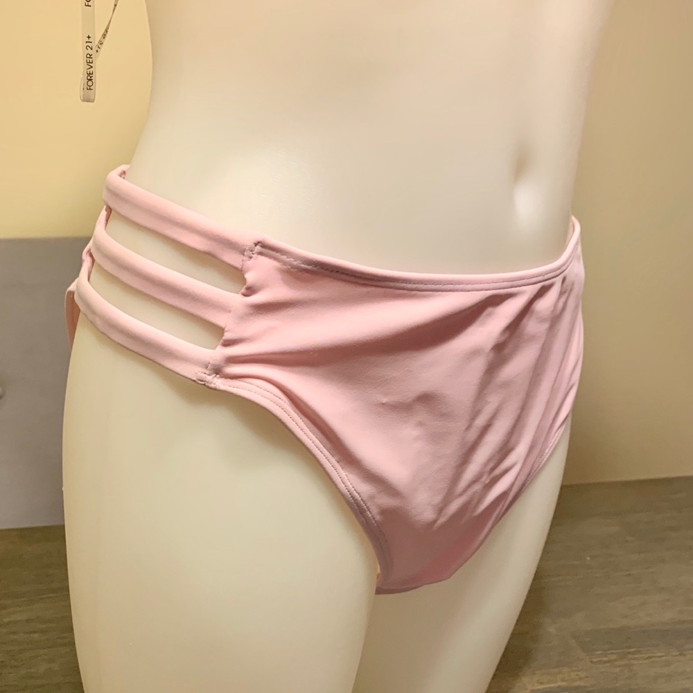 Pink swim bottoms size 0X from Forever 21